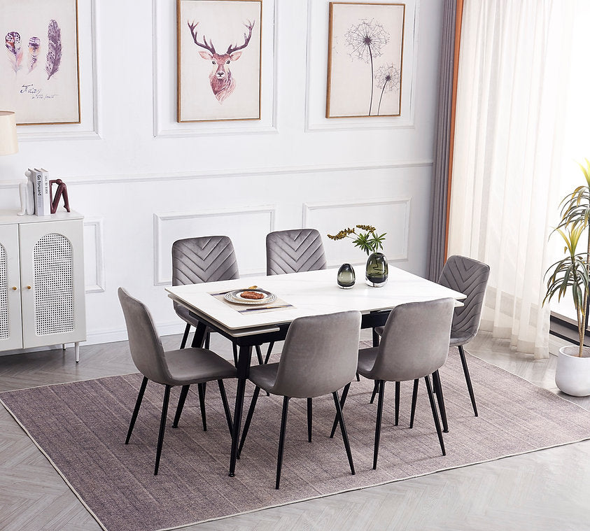 T-1818 C-1817 TABLE CHAIRS