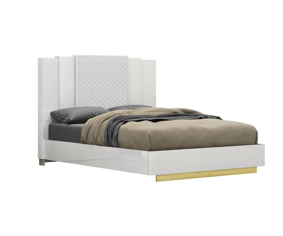 Tanner Queen King  Bed Set